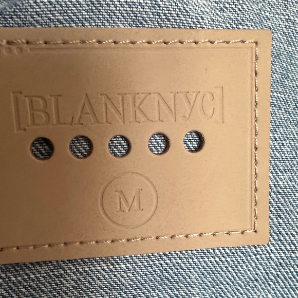 NWT Blank NYC Distressed Blue Jean Jacket - Picture 5 of 8